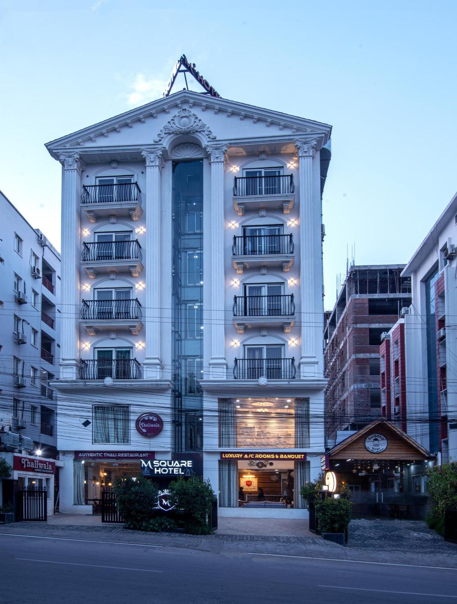 M Square Hotel Haidarábád Kültér fotó